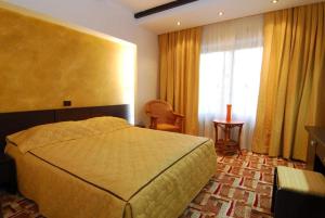 Casa Iris-Hotel & Restaurant