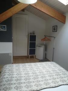 GITE JARDINTERRASSE COSY PRES PLAGES
