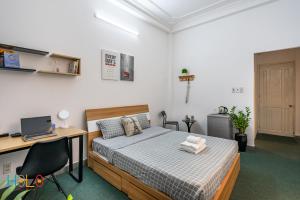 HoLo Fairy House Saigon - Serviced Homestay