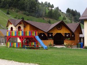 Camere de închiriat Larisa