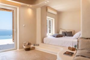 Breathtaking 5 bedroom villa with Private Pool Myconos Greece