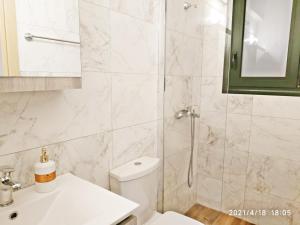 Old Harbour Apartments by CorfuEscapes