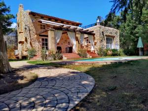 Rock Houses Villa Melody
