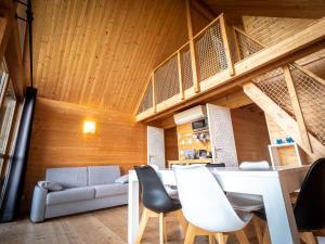 Les Lodges Du Reynou : photos des chambres