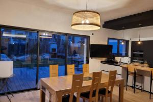 Villas La Villa Thelma 5 etoiles, piscine, sauna et jacuzzi : photos des chambres