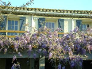 Auberges Le H de SERNHAC : photos des chambres