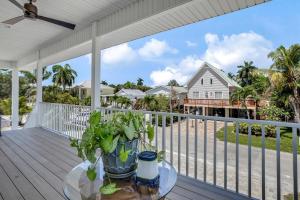 Three-Bedroom House room in 256 Pearl Street by Coastal Vacation Properties