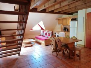 Appartements Hameau Pra Roustan by Godille : photos des chambres