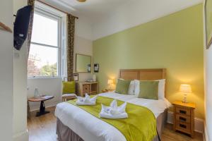 Double Room room in No.32 Hotel