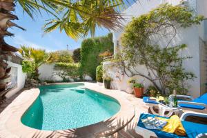 Villa Tres Irmaos by Villa Plus