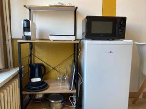 Roubaix Lille private shower & Netflix