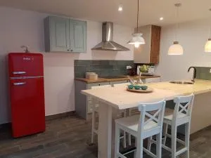 Ideal parelles aptm amb encant estil Mediterrani i tranquil a Llançà - Vilamaniscle