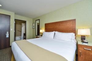 Holiday Inn Express Manhattan Midtown West by IHG