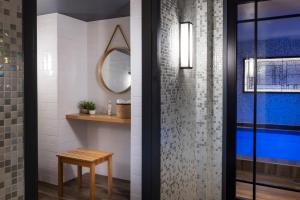 Hotels Les Matins de Paris & Spa : photos des chambres