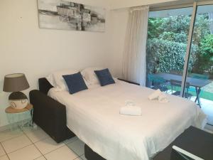 Appartements Joli T2 avec jardin a 3 min de la plage : photos des chambres