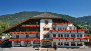Hotel Kronplatzer Hof - Rasun di Sopra