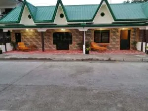 La Frezza Beach House - Malabugas