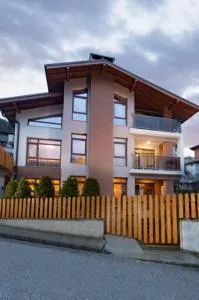 Апартамент Никола - Mikhalkovo