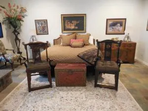 Dogwood Springs Lodgings - Hawkins