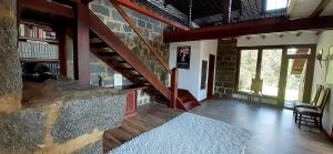 Chácara com Wi-Fi, churrasqueira e lazer em Cunha