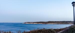 Sea-View 3 bedroom Apartment - Sleeps 8