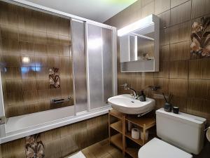 LAttila - Big and cozy flat in the Center 7 beds