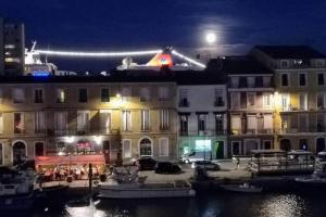 Appartements poser sa chaise sur le balcon et regarder : photos des chambres