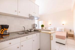 Albatross Apartments by Konnect, Ipsos Corfu