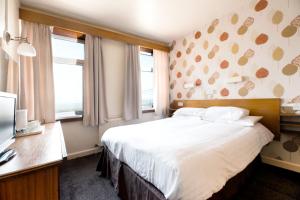 Double Room room in The Headlands