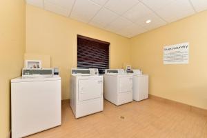 Holiday Inn Express & Suites Peekskill-Lower Hudson Valley by IHG