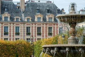 Hotels Cour des Vosges : photos des chambres