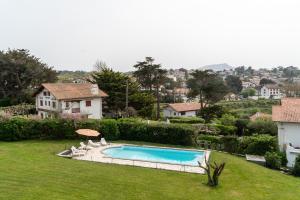 Maisons de vacances MAISON DE MAITRE PISCINE VUE OCEAN - BIDART : photos des chambres