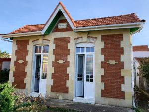 Maisons de vacances Maison de 2 chambres a Soulac sur Mer a 200 m de la plage avec jardin clos : photos des chambres