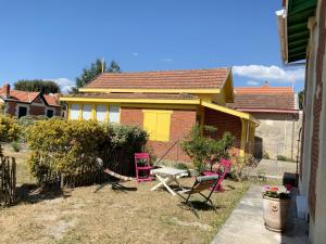 Maisons de vacances Maison de 2 chambres a Soulac sur Mer a 200 m de la plage avec jardin clos : photos des chambres