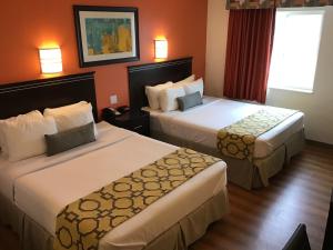Deluxe Queen Room with Two Queen Beds - Non-Smoking room in Baymont by Wyndham Sheridan