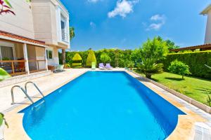 Paradise Town Villa ART