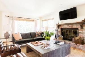 Four-Bedroom Holiday Home room in Cedar by AvantStay
