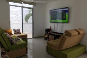 Casa Quinta con piscina Girardot- Via el Peñón