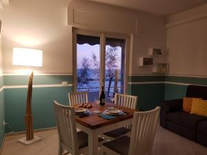 Moris Beautiful Sea front Apartment - With A.C.