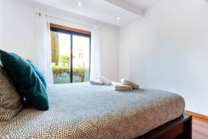 Baia da Luz- ground floor apartment