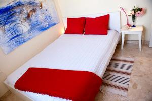 Holidays in Tarajalejo - home office with sea view