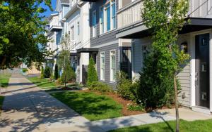 Four-Bedroom Holiday Home room in Monroe Unit 1 - Modern 4BR Condo in Heart of Nashville