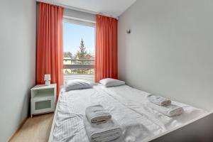 Sunrise apartments close to the beach & by Noclegi Renters