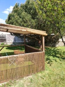 Maisons de vacances Maison Les Noces de Feu au Puy du Fou - StayinVendee : photos des chambres