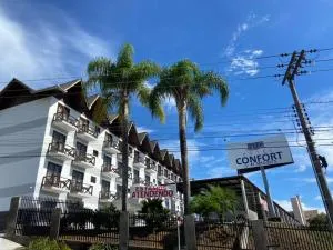 Hotel Confort - 马夫拉