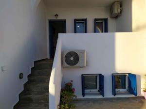 Ateni's House Andros Greece