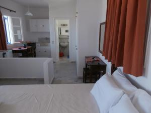 Studio (2 Adults) - Ground Floor with Sea View