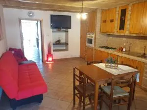 Casa Rosa - 罗卡圣焦万尼