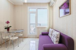 Апартаменти в Аркадии с видом на море,кухней и двумя спальнями