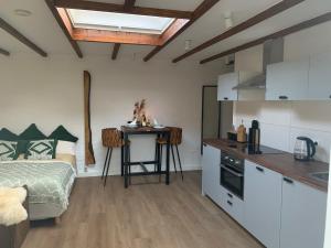 Cottage 44 - Free parking!